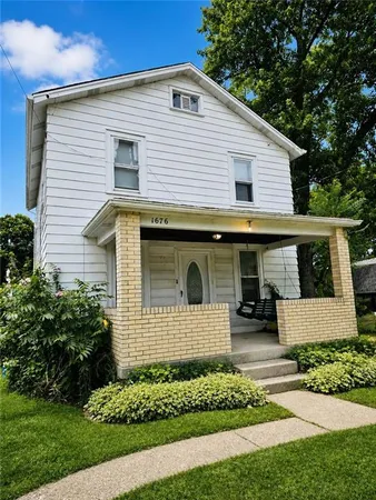 $210,000 | 1676 Brodhead Road, Coraopolis, PA 15108