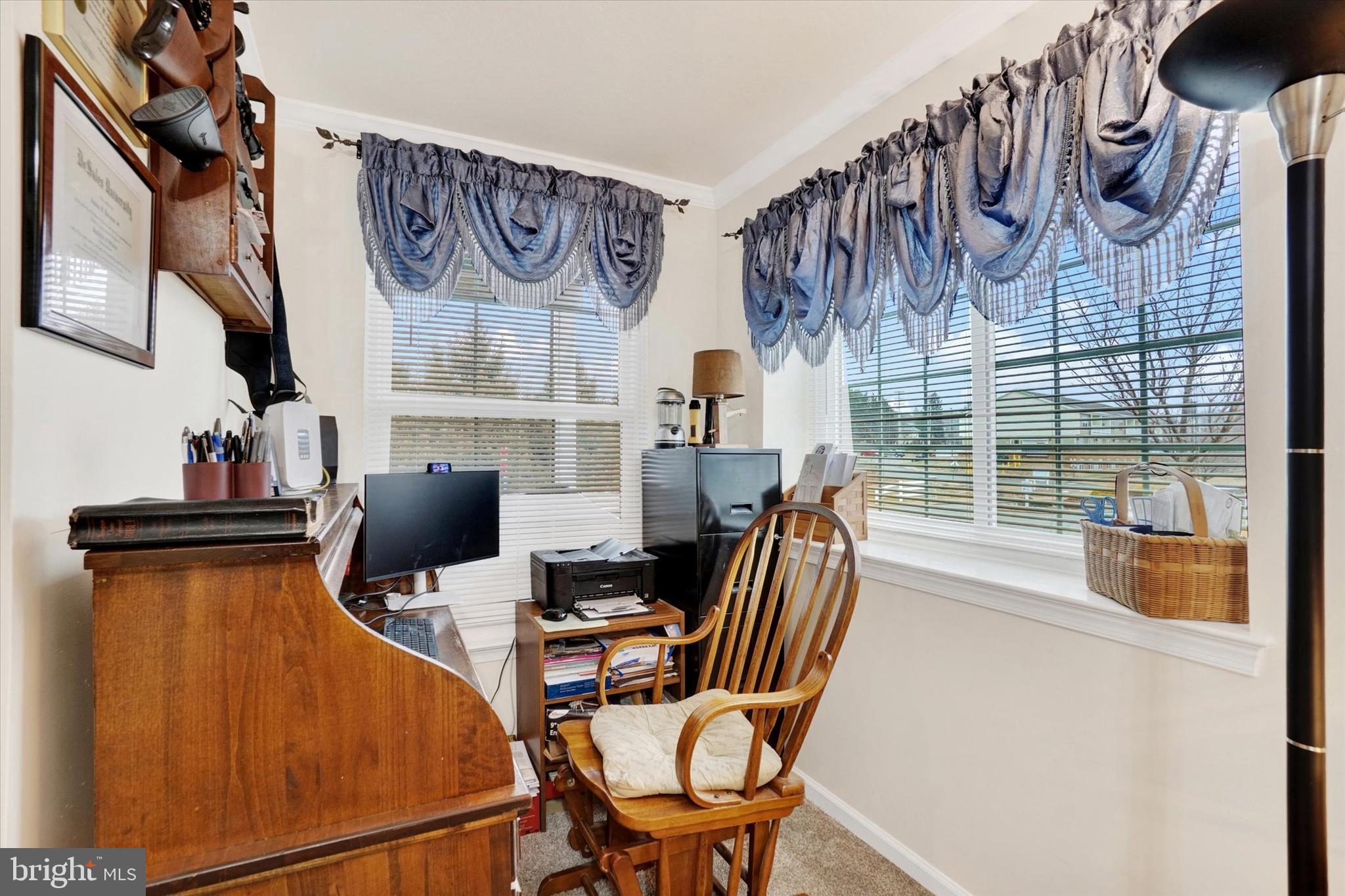 102 Marshview Road, Unit 102 Stewartstown, PA 17363 - Photo 10 of 25 features a convenient office/reading nook!