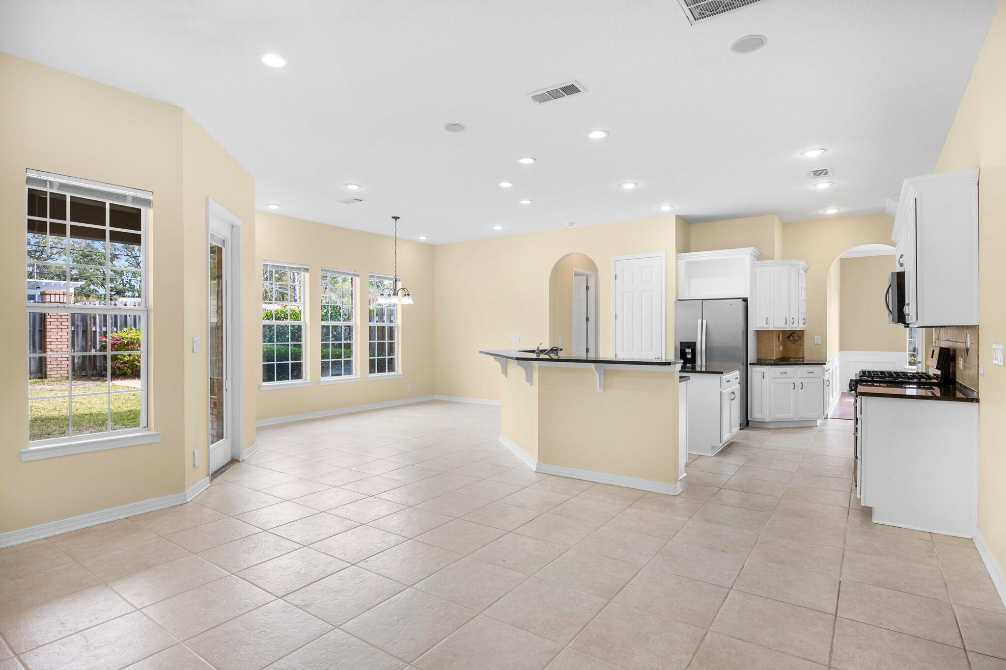 1050 Roxanna Road Fort Walton Beach, FL 32547 - Photo 14 of 43 1050Roxanna_14