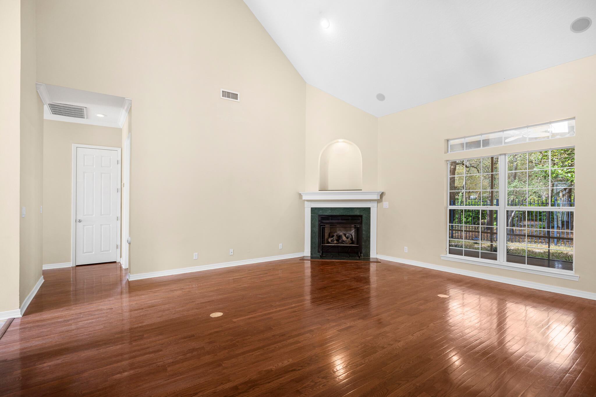 1050 Roxanna Road Fort Walton Beach, FL 32547 - Photo 17 of 43 1050Roxanna_17