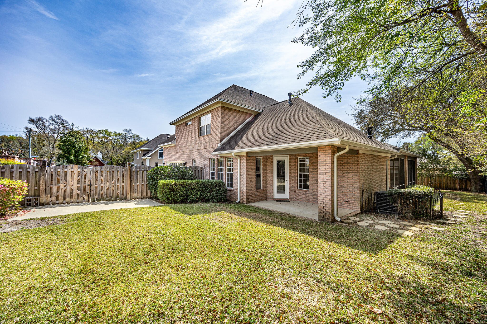 1050 Roxanna Road Fort Walton Beach, FL 32547 - Photo 39 of 43 1050Roxanna_39
