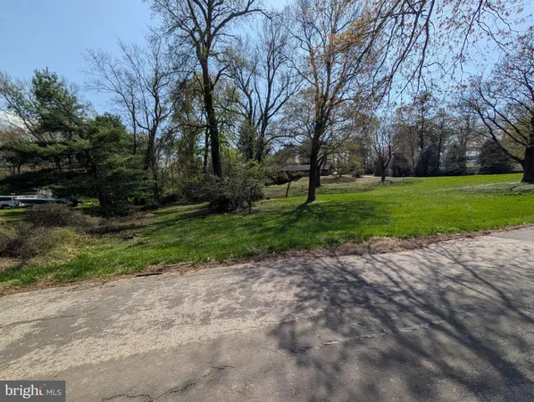 $200,000 | Copley Lane, Silver Spring, MD 20904