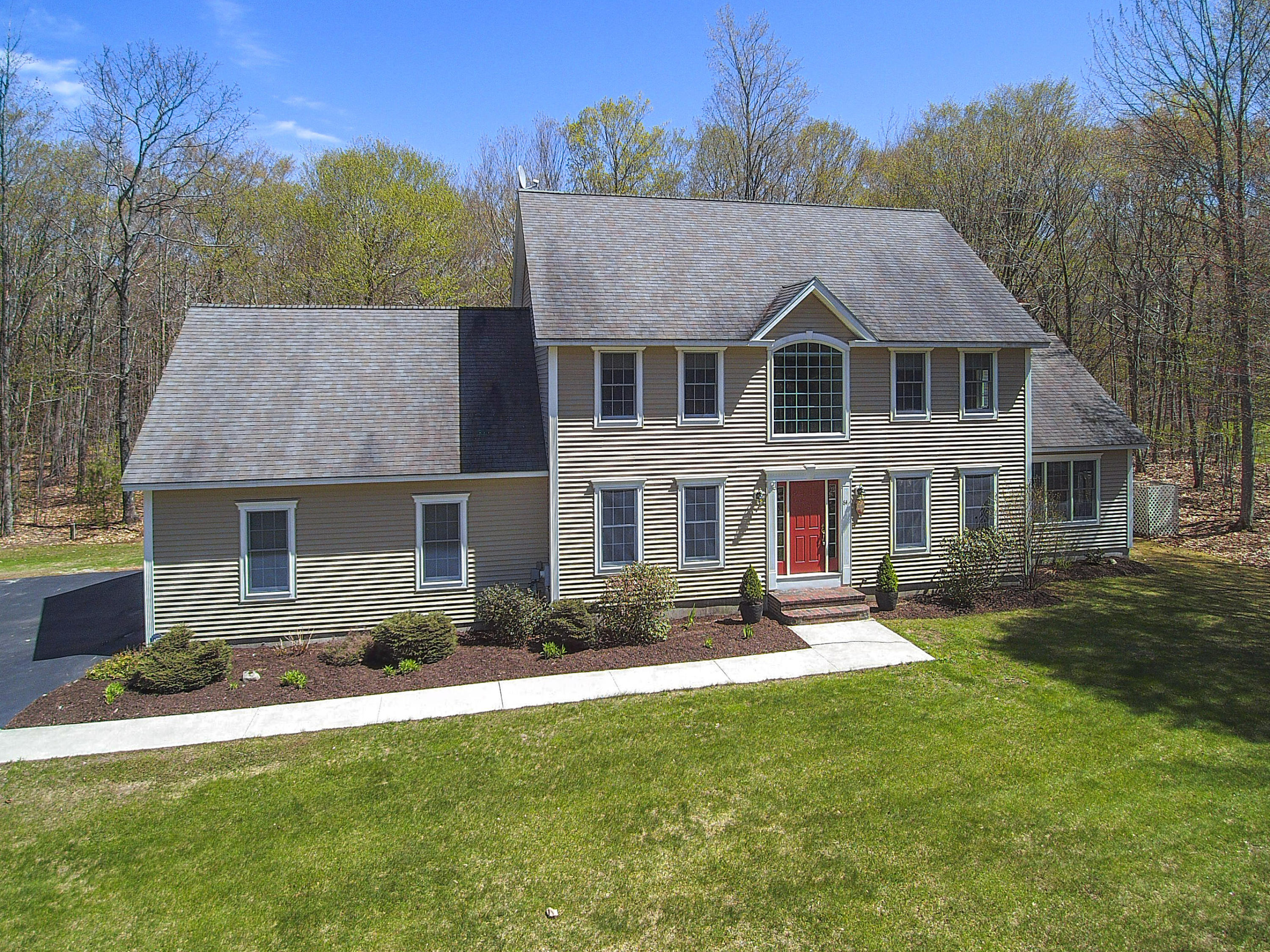 84 Maple Ridge Drive Winthrop, ME 04364 - Photo 1 of 44 YUN00006