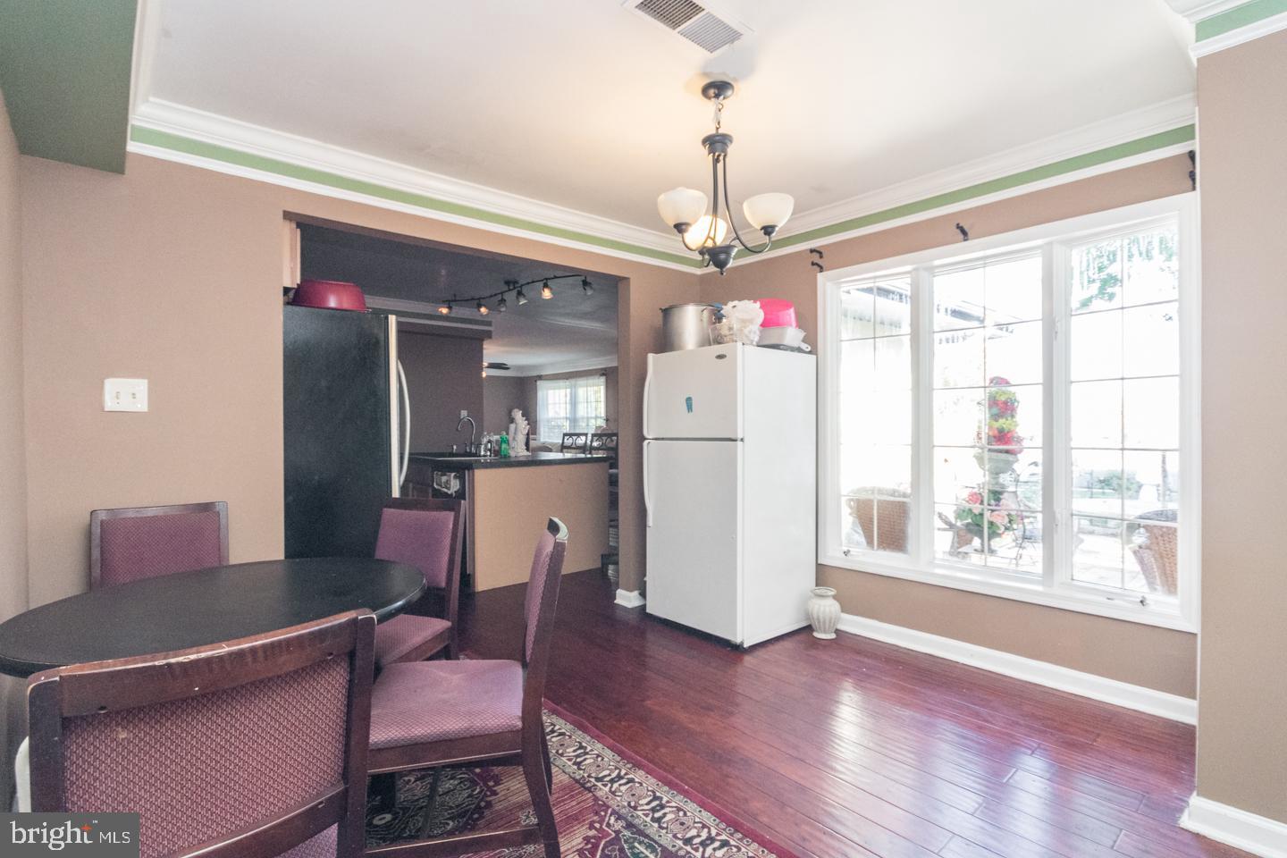 201 South Harrison Road Sterling, VA 20164 - Photo 14 of 45 Gallery Image 14