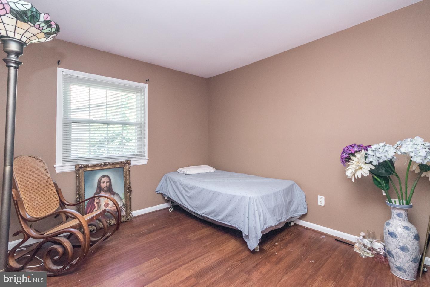 201 South Harrison Road Sterling, VA 20164 - Photo 20 of 45 Gallery Image 20