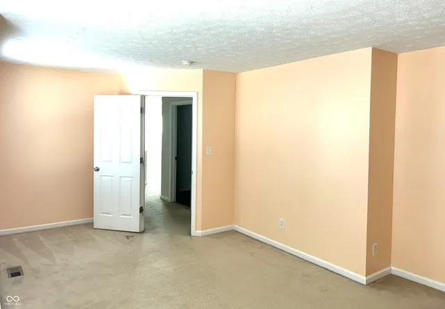 $345,000 | 8287 Falkirk Drive, Avon, IN 46123