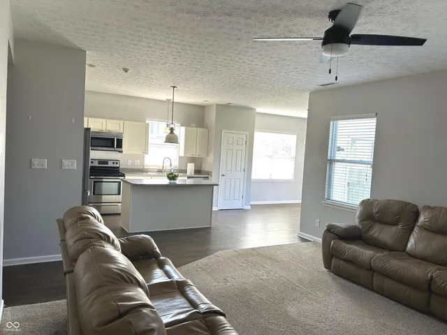 $345,000 | 8287 Falkirk Drive, Avon, IN 46123