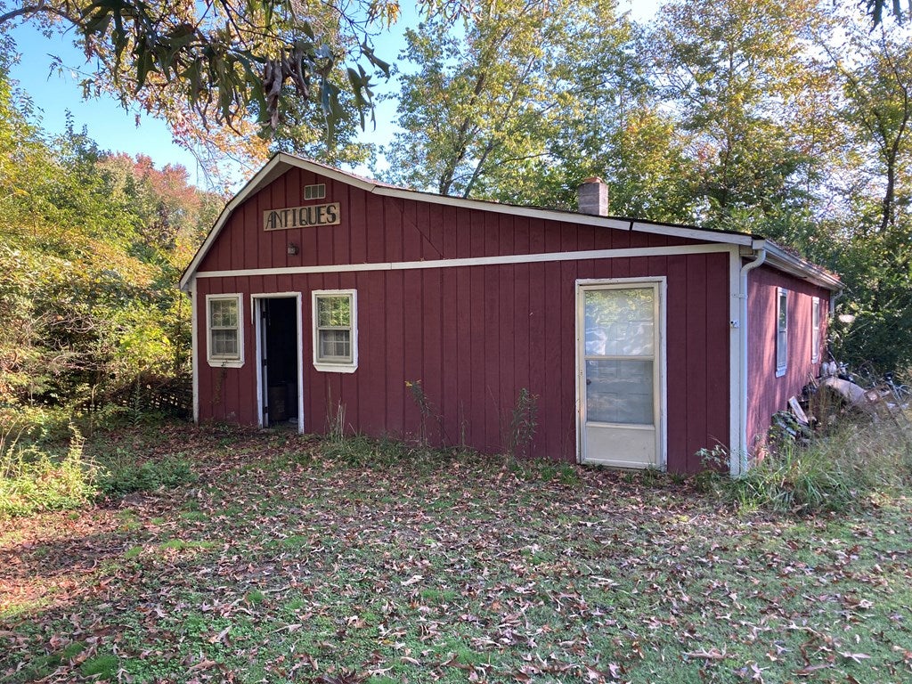5813 Farmville Road Farmville, VA 23901 - Photo 14 of 17 Gallery Image 14