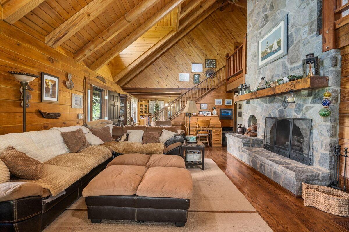 16472 Kreashbaum Road Rockbridge, OH 43149 - Photo 12 of 145 11-web-or-mls-DSC09451