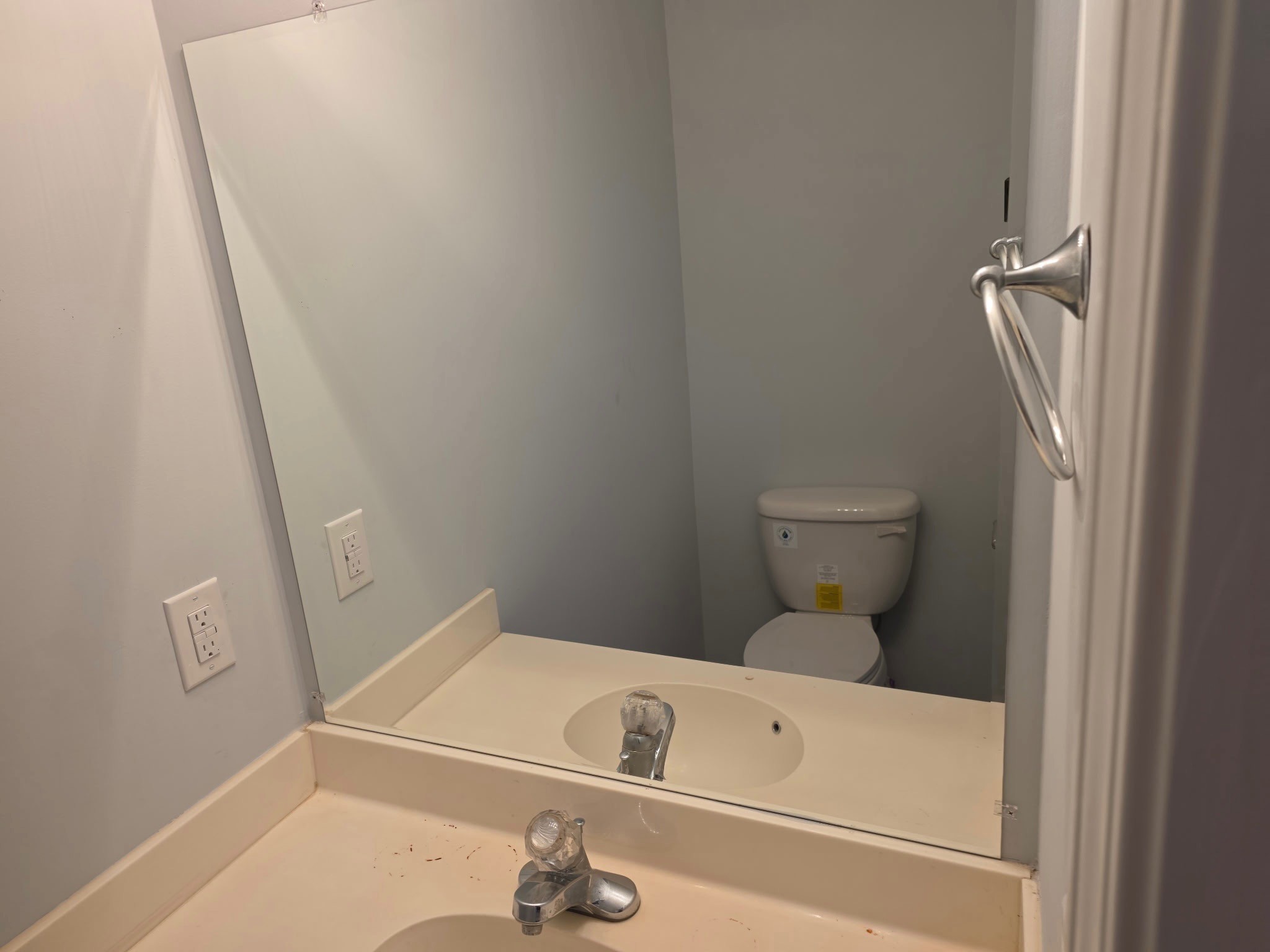 289 Raleigh Drive, Unit B Clarksville, TN 37043 - Photo 13 of 22 a bathroom with a sink and toilet