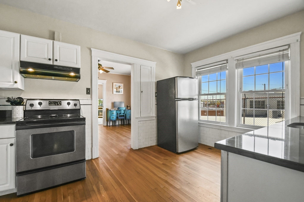 18 Ropes Street, Unit 1L Salem, MA 01970 - Photo 11 of 22