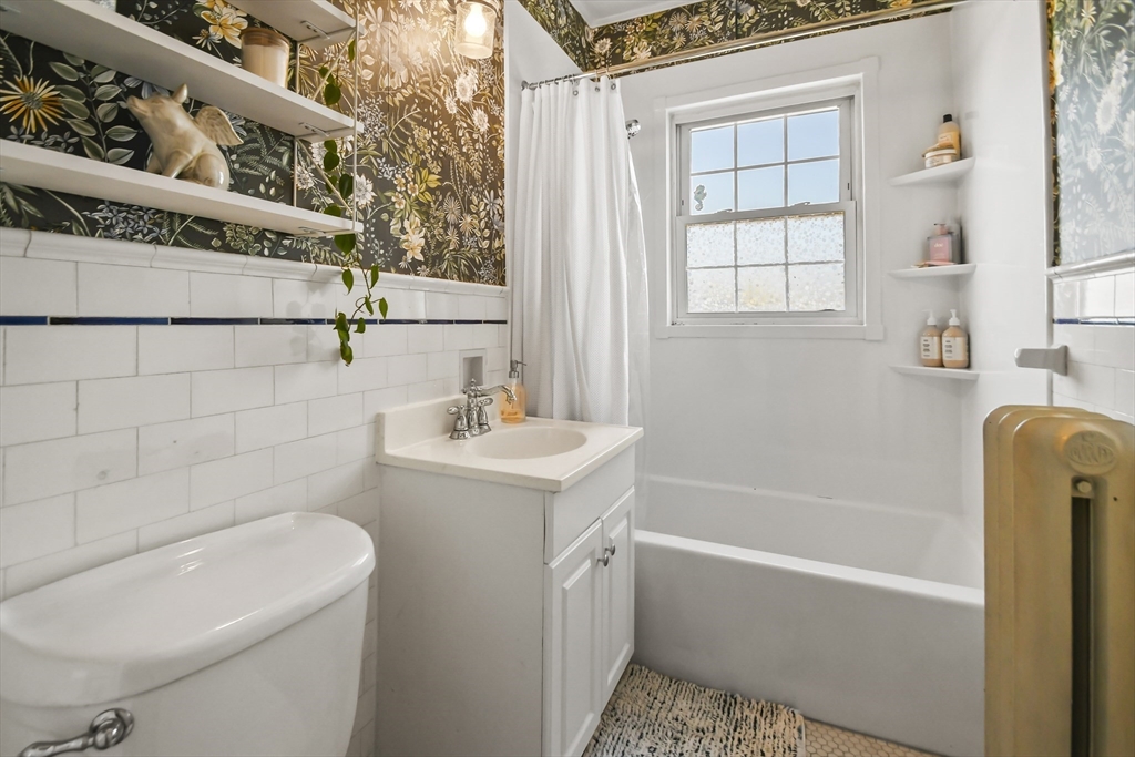 18 Ropes Street, Unit 1L Salem, MA 01970 - Photo 19 of 22