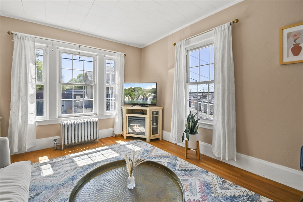 18 Ropes Street, Unit 1L Salem, MA 01970 - Photo 5 of 22