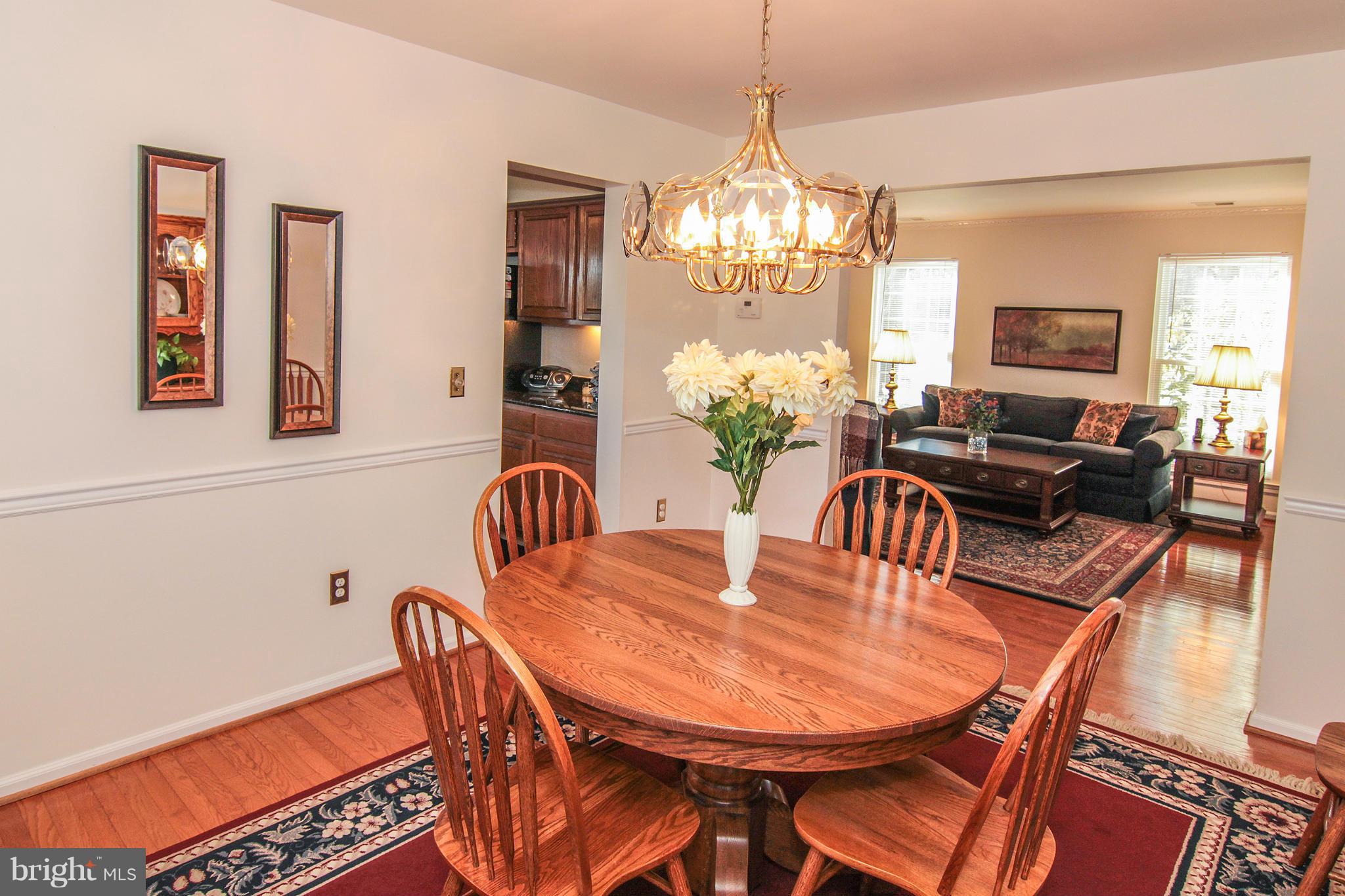 122 Minor Road Sterling, VA 20165 - Photo 7 of 30 Dining Room