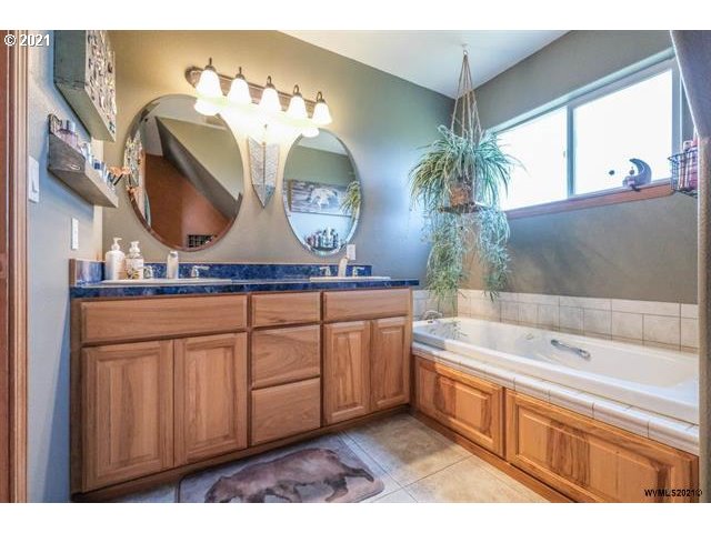 38891 Hungry Hill Road Scio, OR 97374 - Photo 13 of 32 Gallery Image 13