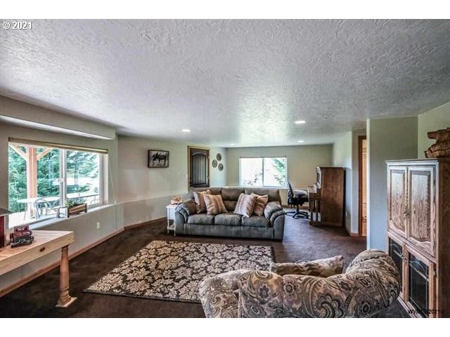 38891 Hungry Hill Road Scio, OR 97374 - Photo 30 of 32 Gallery Image 30