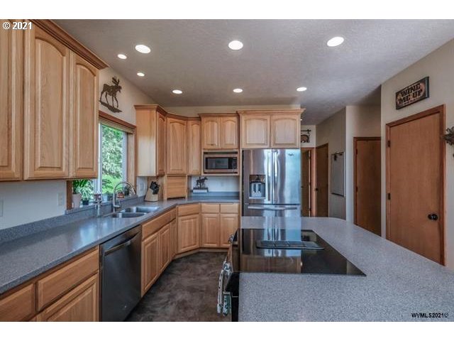 38891 Hungry Hill Road Scio, OR 97374 - Photo 32 of 32 Gallery Image 32