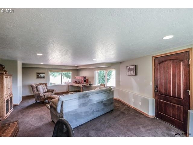 38891 Hungry Hill Road Scio, OR 97374 - Photo 9 of 32 Gallery Image 9