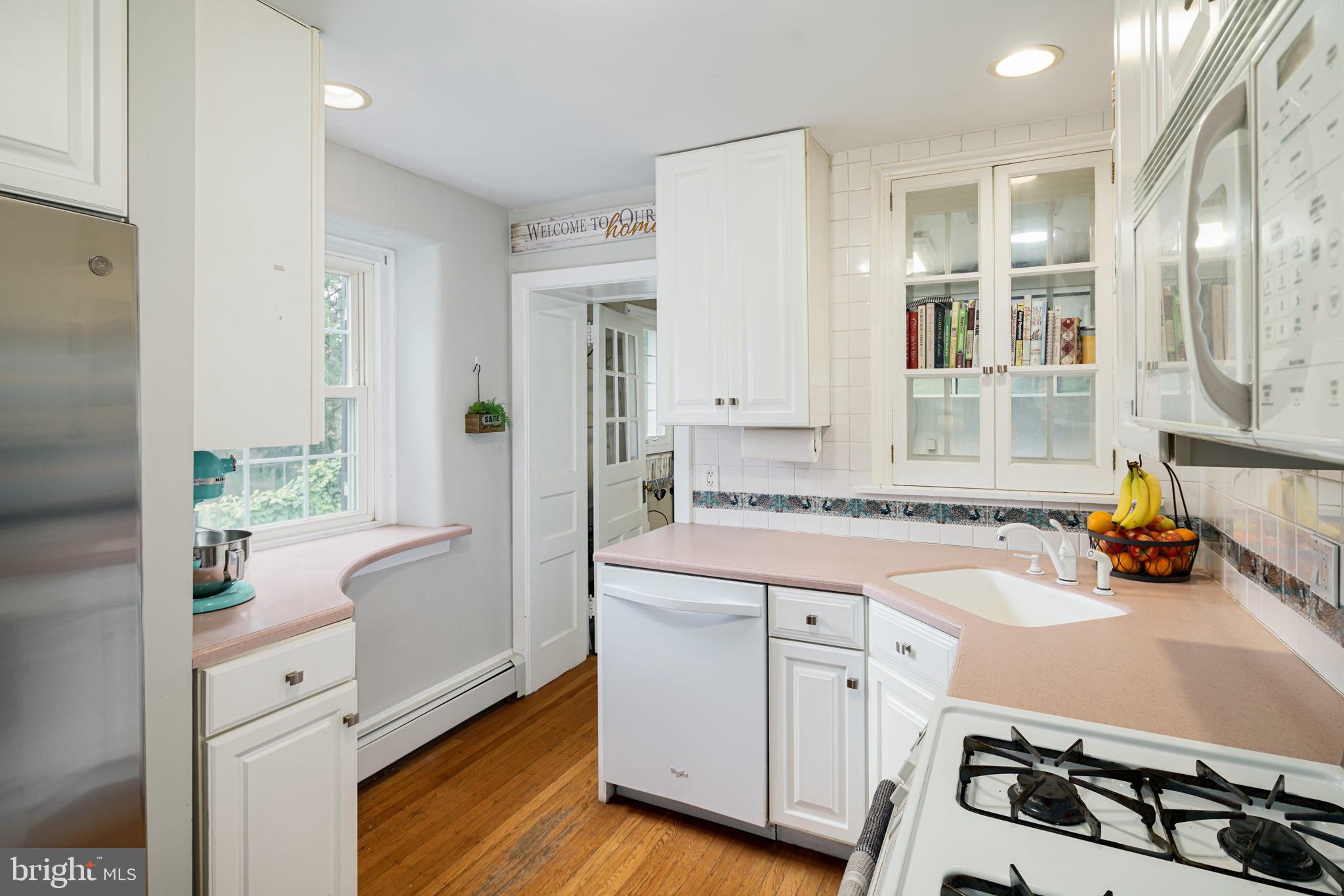 900 Church Road Wyncote, PA 19095 - Photo 9 of 30