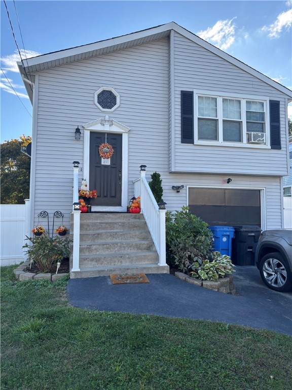 23 Plant Street Cumberland, RI 02864 - Photo 2 of 15