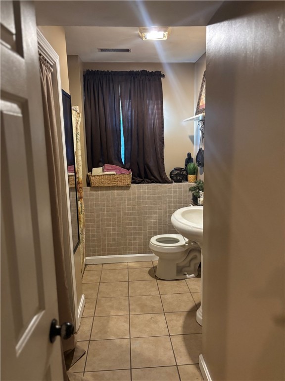 23 Plant Street Cumberland, RI 02864 - Photo 7 of 15