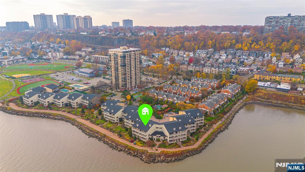1225 River Road, Unit 7D Edgewater, NJ 07020 - Photo 10 of 41