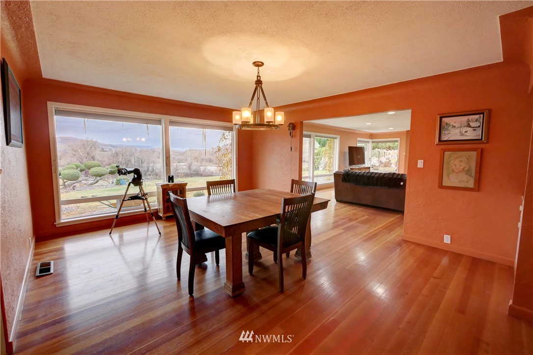 736 West Ridge Drive Omak, WA 98841 - Photo 12 of 39 Gallery Image 12