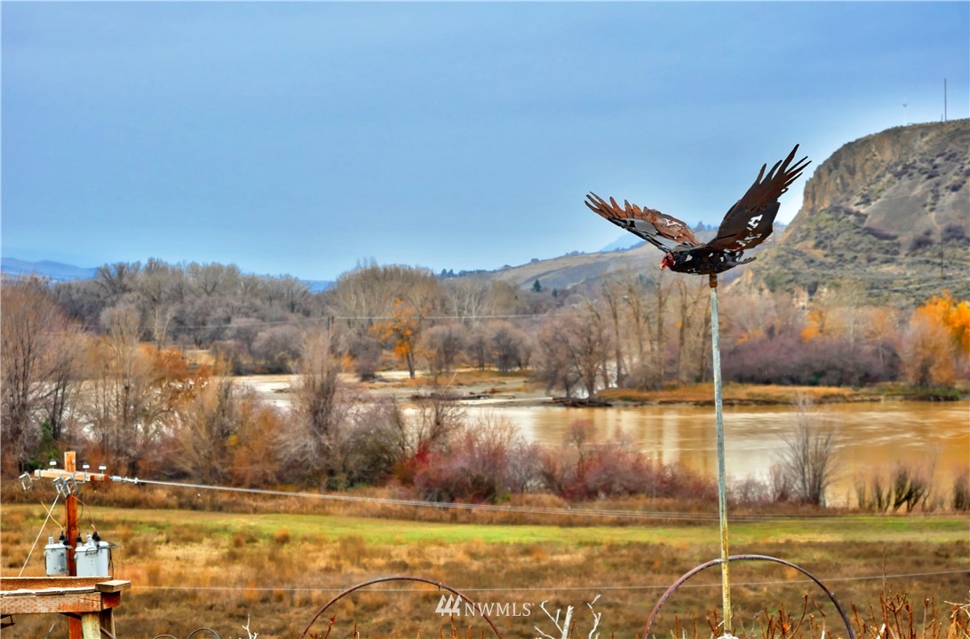 736 West Ridge Drive Omak, WA 98841 - Photo 7 of 39 Gallery Image 7