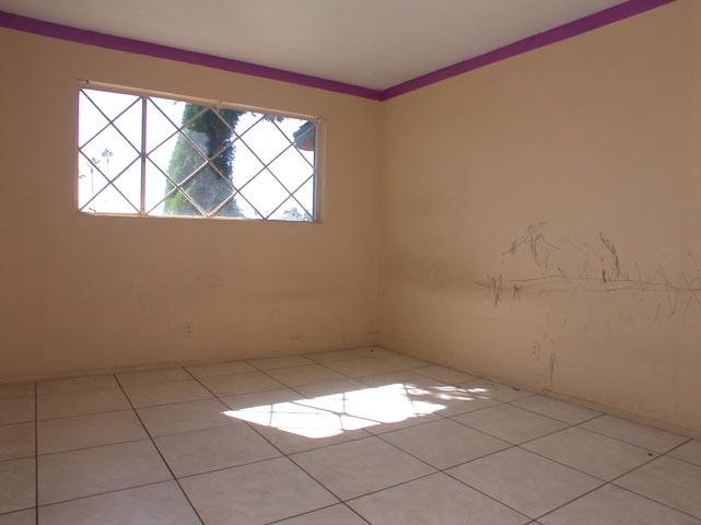 3048 West Cactus Road Phoenix, AZ 85029 - Photo 7 of 12 BD