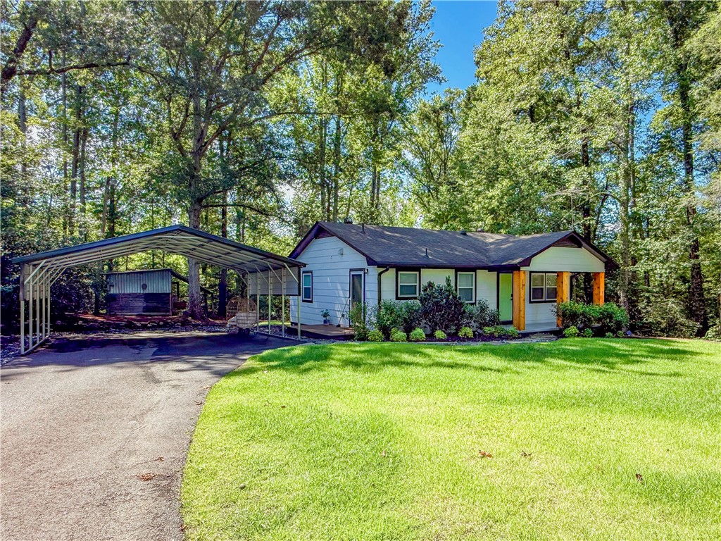 161 Panhead Road Walhalla, SC 29691 - Photo 2 of 39