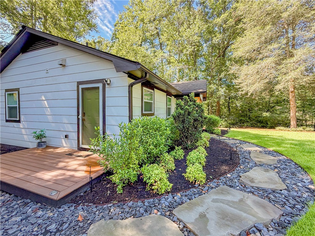 161 Panhead Road Walhalla, SC 29691 - Photo 7 of 39