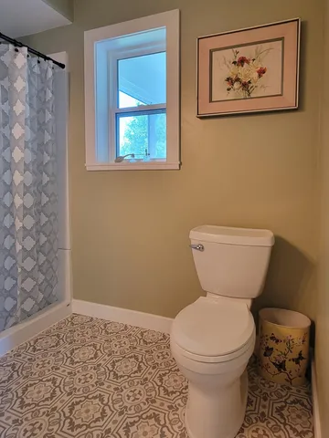 $199,000 | 325 Water Street, Iola, WI 54945