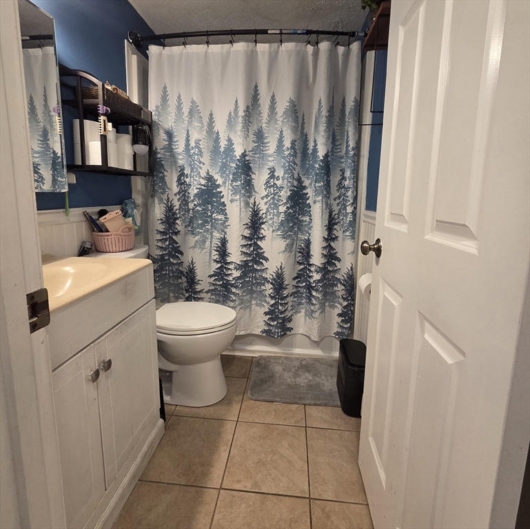 3 Maple Crest Circle, Unit B Holyoke, MA 01040 - Photo 7 of 7