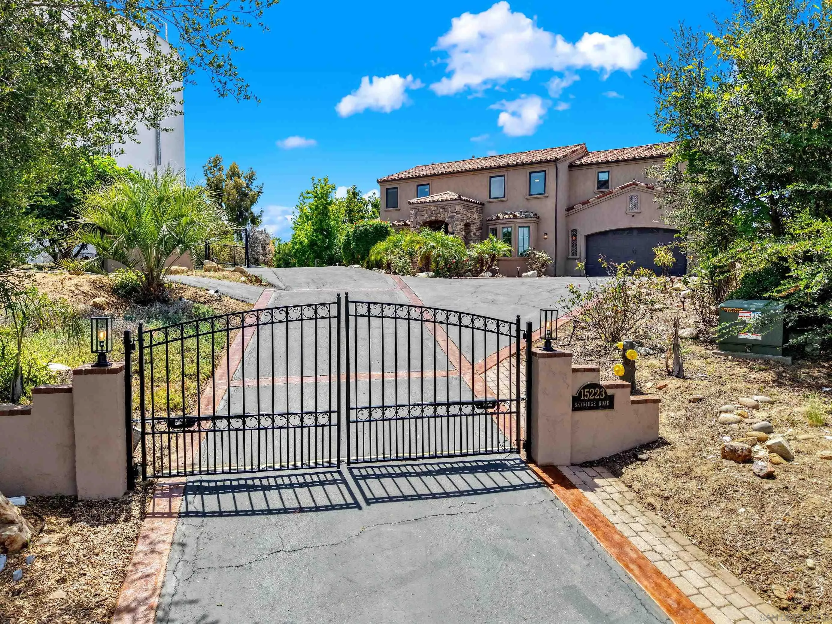 15223 Skyridge Road Poway, CA 92064 - Photo 3 of 75
