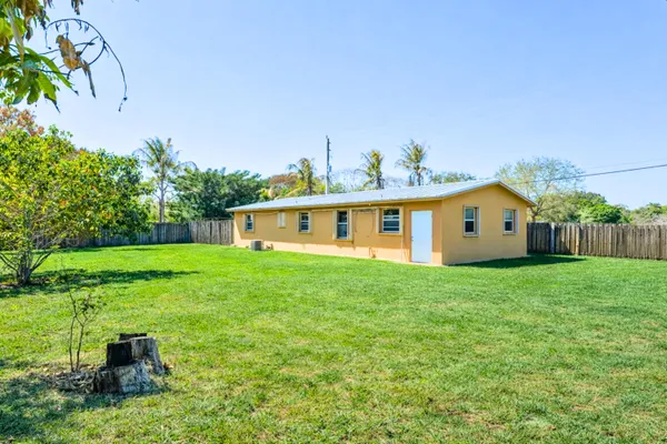 $350,000 | 3177 Southeast Golden Gate Avenue, Stuart, FL 34997
