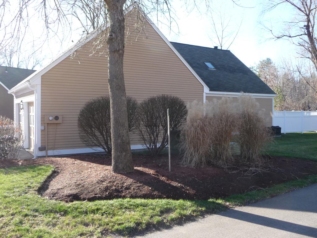 152 Straw Hill Road, Unit 152 Manchester, NH 03104 - Photo 20 of 34