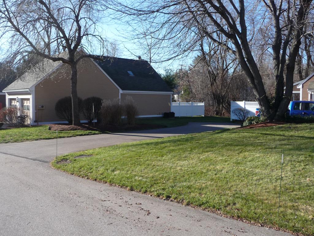 152 Straw Hill Road, Unit 152 Manchester, NH 03104 - Photo 21 of 34