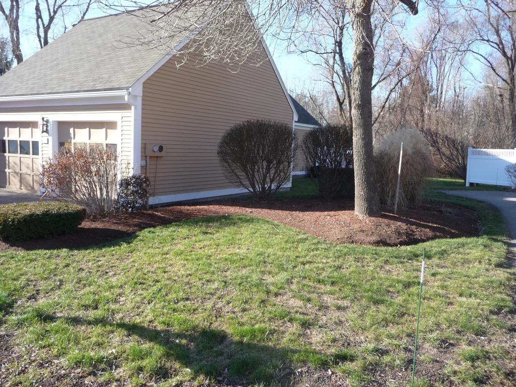 152 Straw Hill Road, Unit 152 Manchester, NH 03104 - Photo 9 of 34