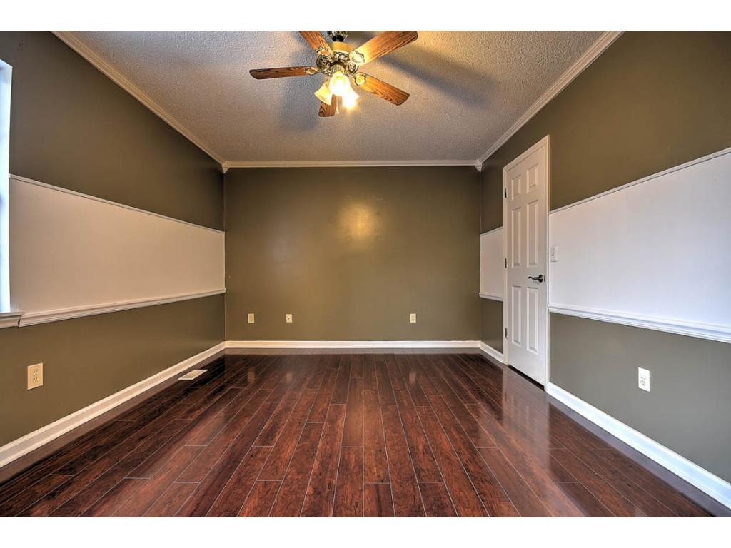 252 Springview Drive Gray, TN 37615 - Photo 23 of 33 Master Bedroom