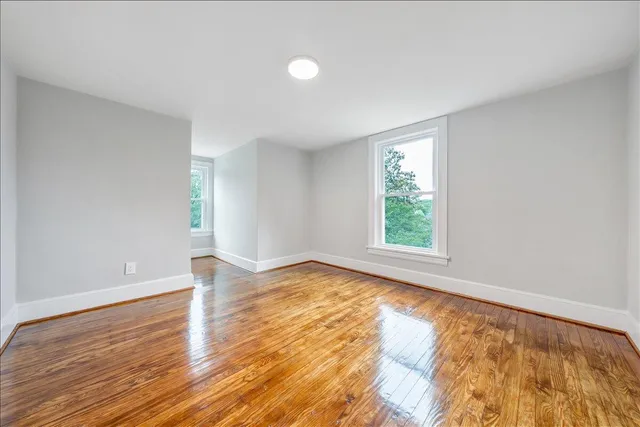 $1,600 | 1602 Redwood Road Southeast, Roanoke, VA 24014