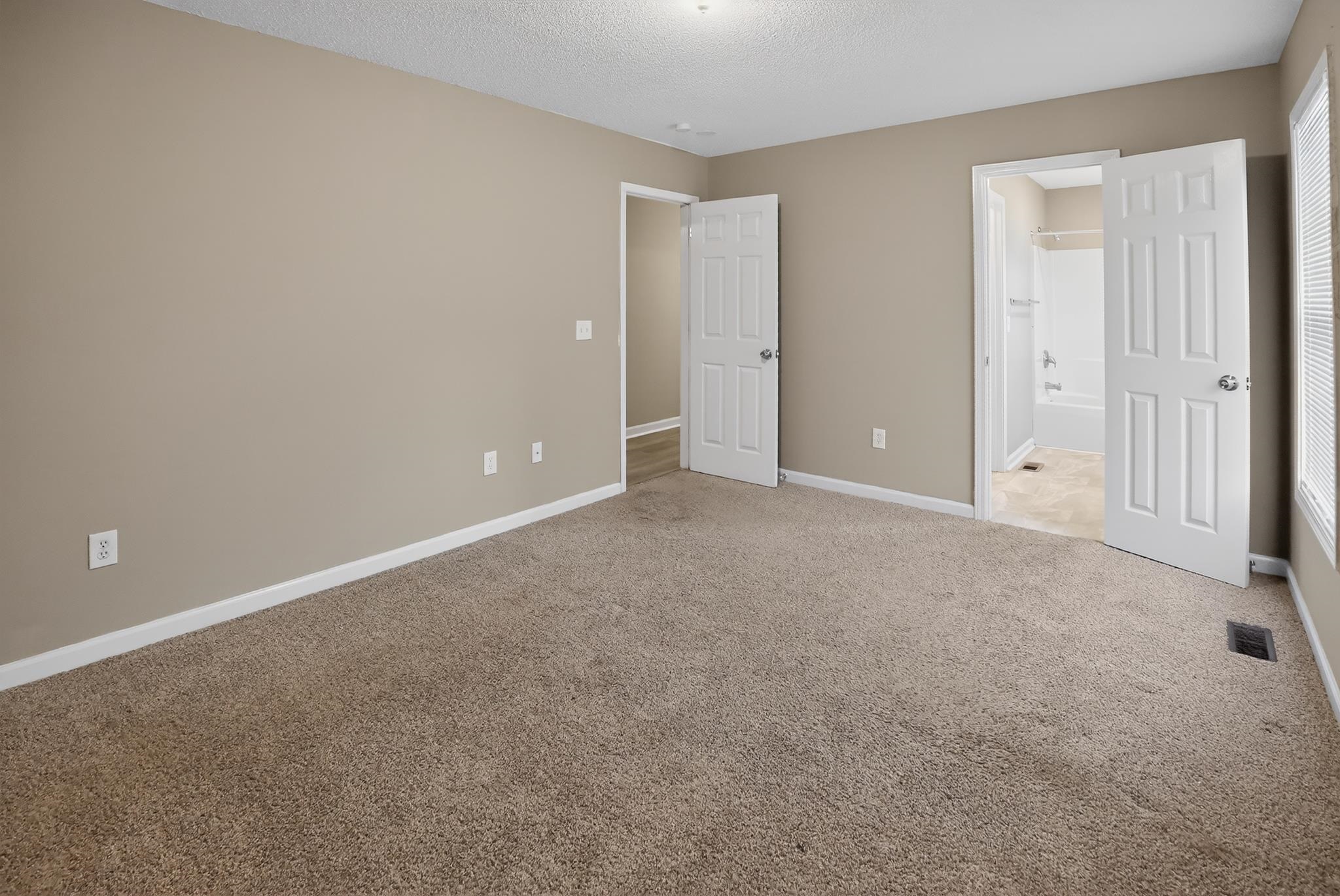 2202 Rolling Green Road Anderson, SC 29621 - Photo 17 of 19