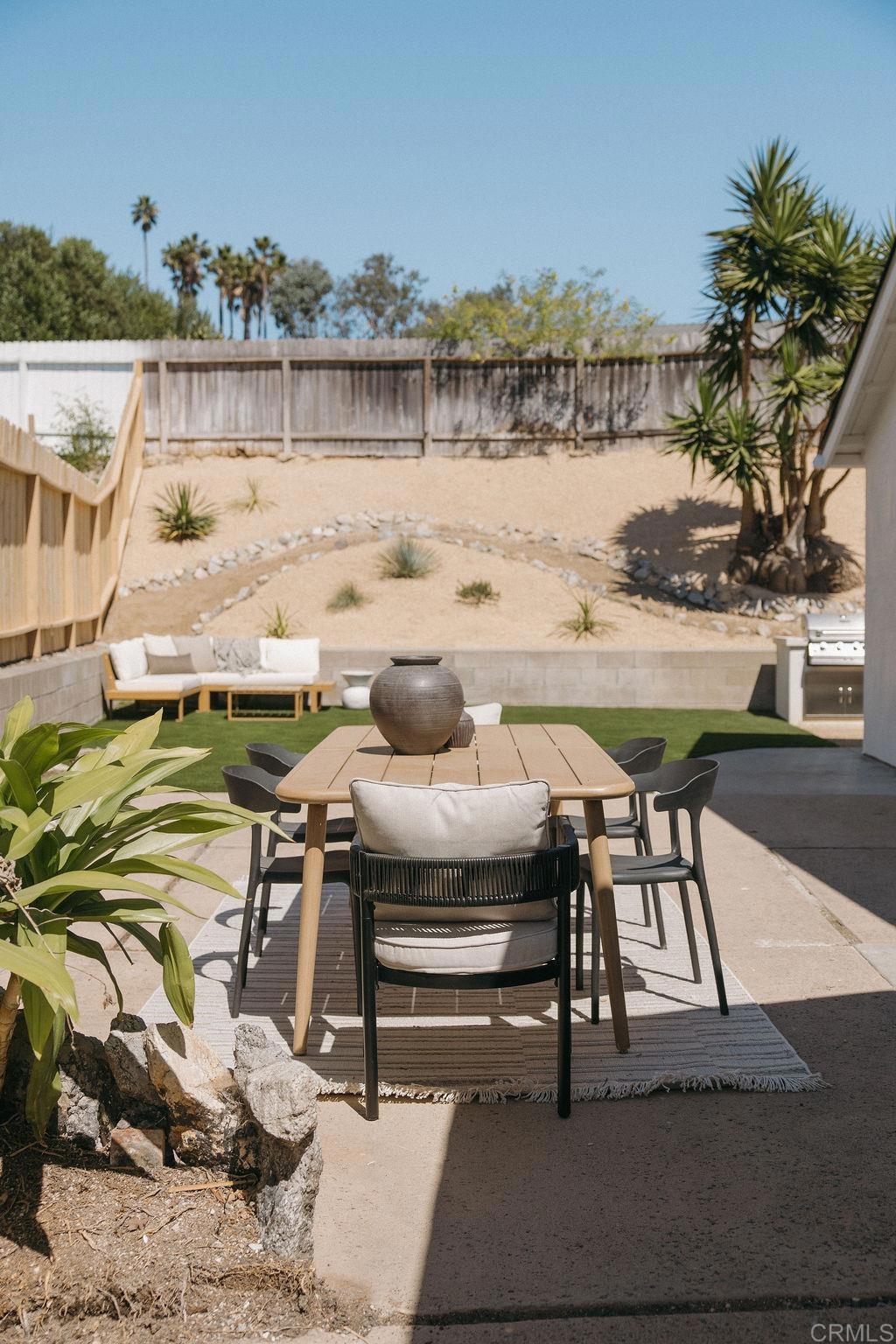 1916 Laurel Road Oceanside, CA 92054 - Photo 19 of 40