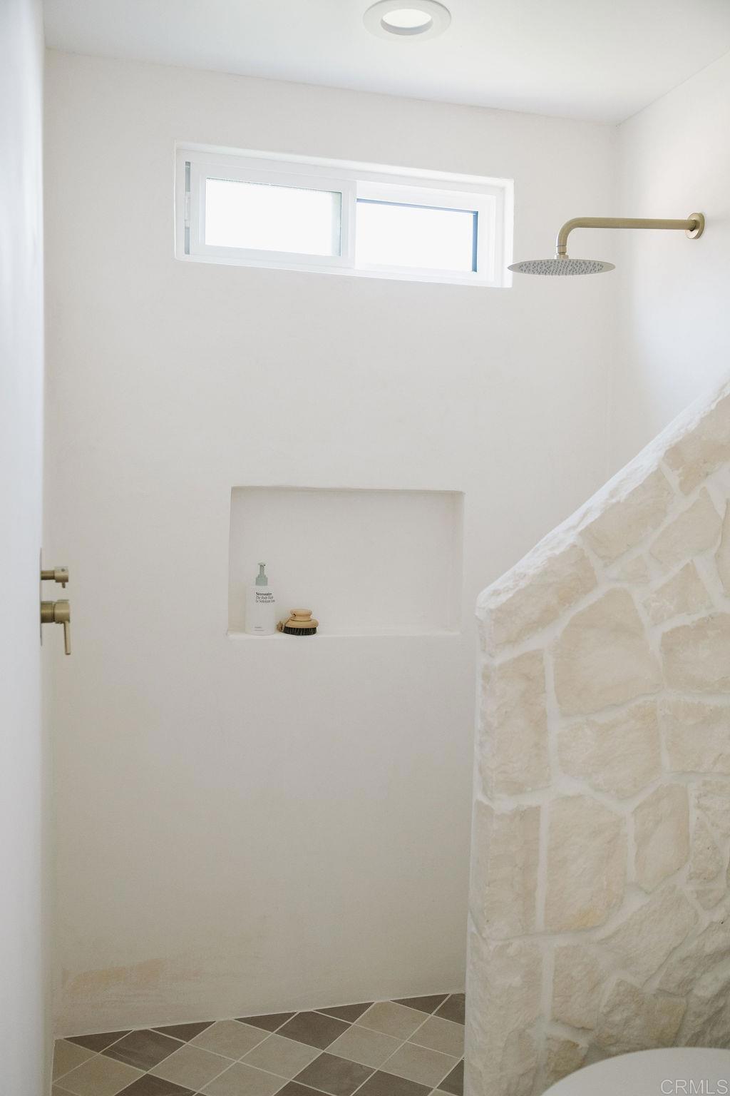 1916 Laurel Road Oceanside, CA 92054 - Photo 27 of 40