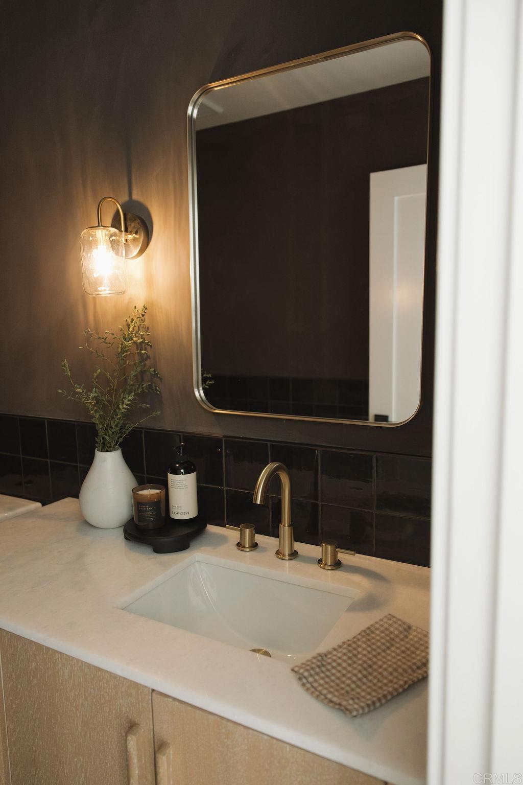 1916 Laurel Road Oceanside, CA 92054 - Photo 31 of 40