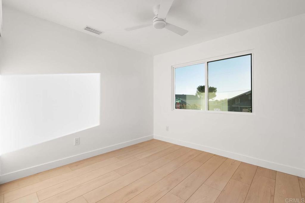 1916 Laurel Road Oceanside, CA 92054 - Photo 36 of 40