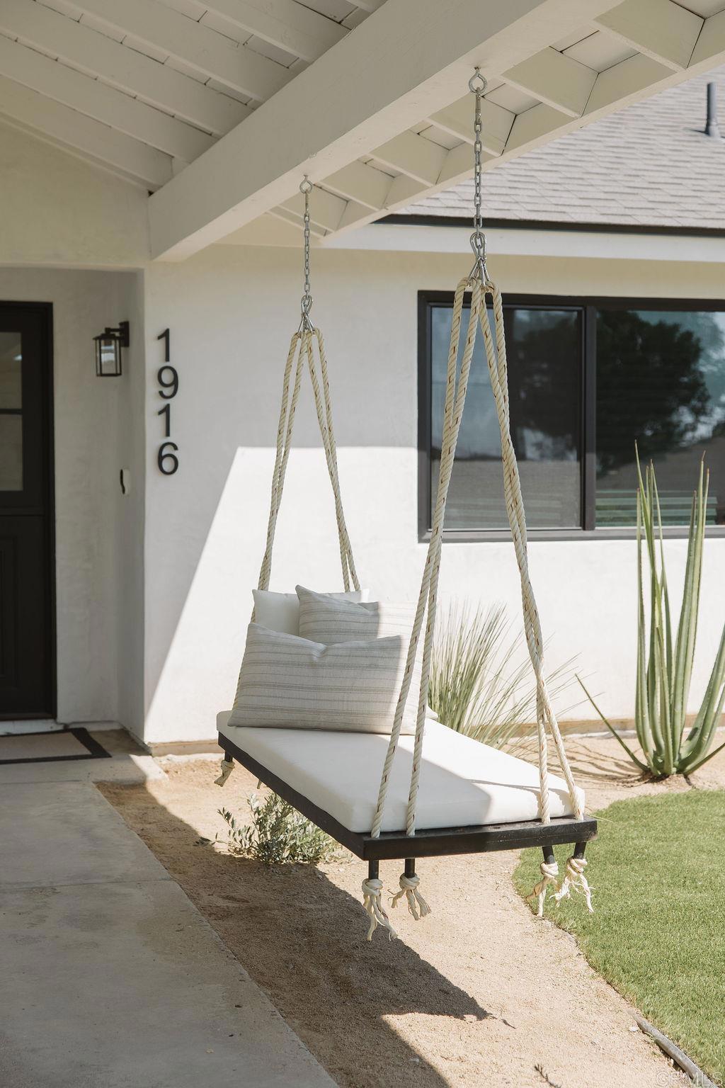 1916 Laurel Road Oceanside, CA 92054 - Photo 6 of 40