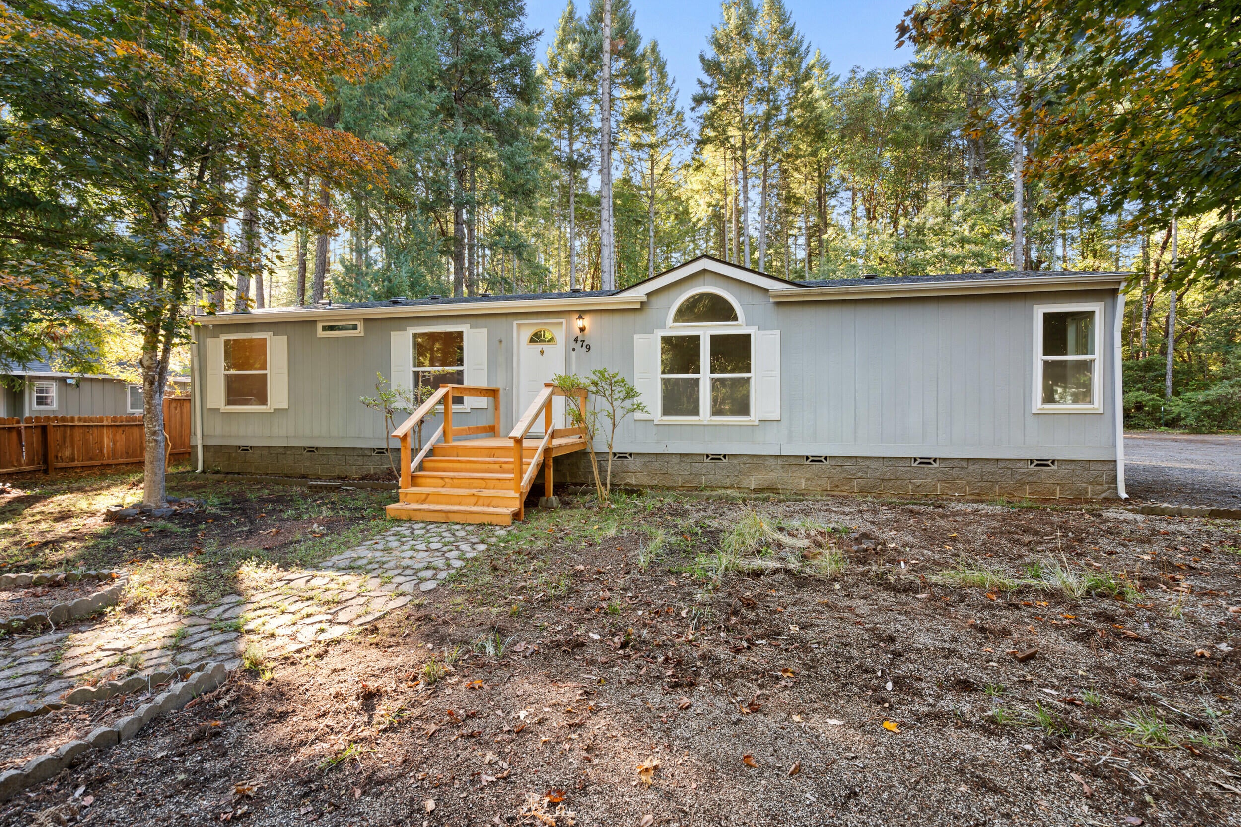 479 Addison Lane Cave Junction, OR 97523 - Photo 6 of 28 479 addison ln, cave junction, or 97523-