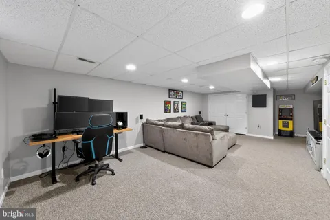 $344,900 | 56 Victoria Drive, Aston, PA 19014