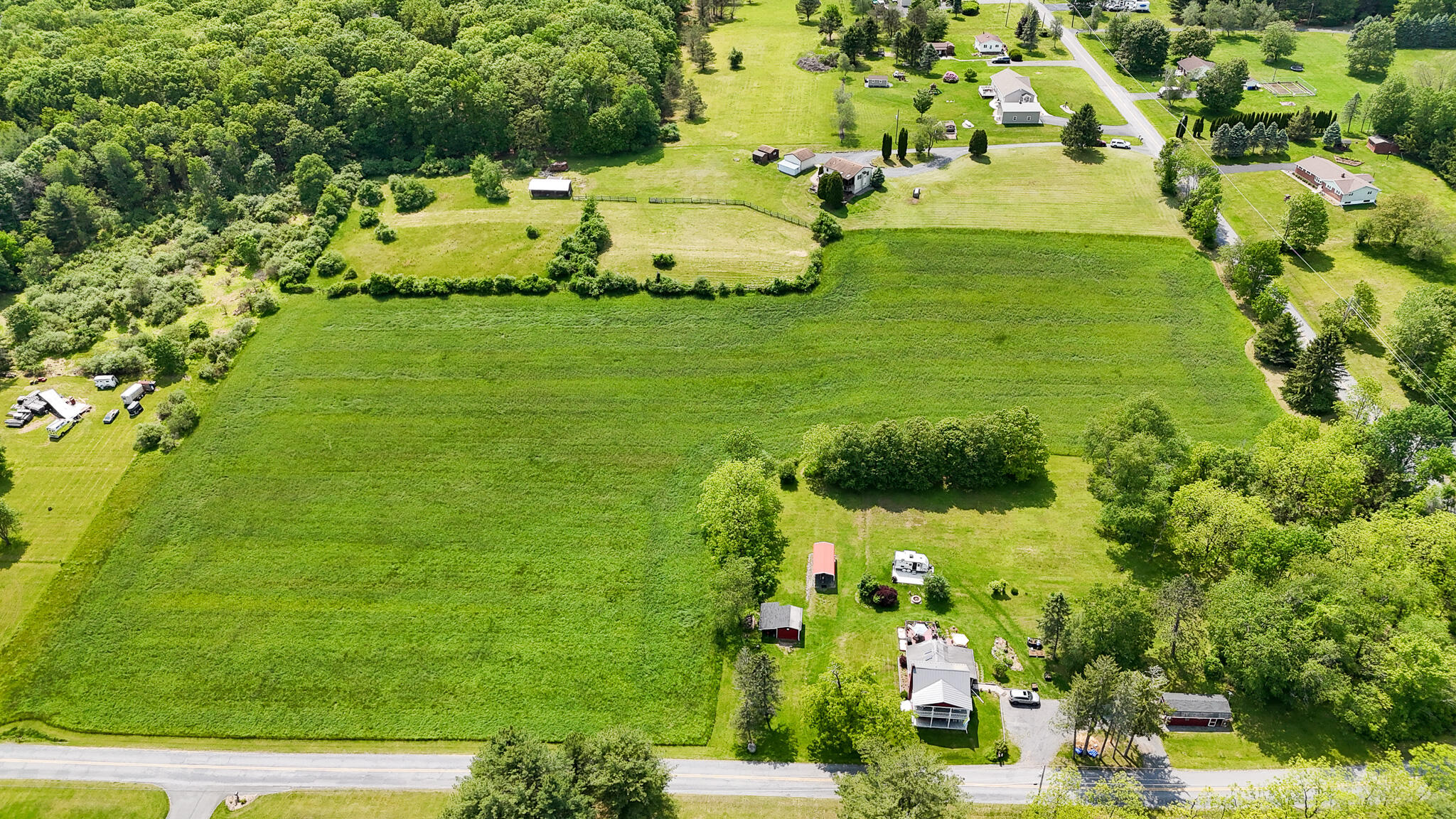 924 Hell Hollow Road Kunkletown, PA 18058 - Photo 7 of 60 a view of a garden