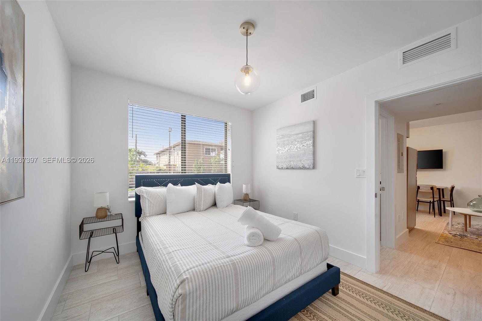 2162 Southwest 14th Terrace, Unit 101 Miami, FL 33145 - Photo 7 of 13 Queen Bed